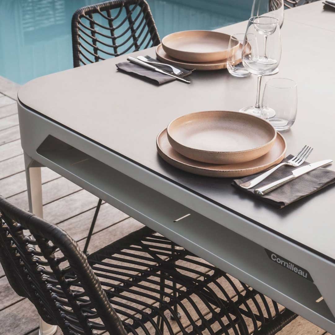 Hyphen Outdoor Dining Pool Table - Cornilleau Table Tennis Singapore Official Store